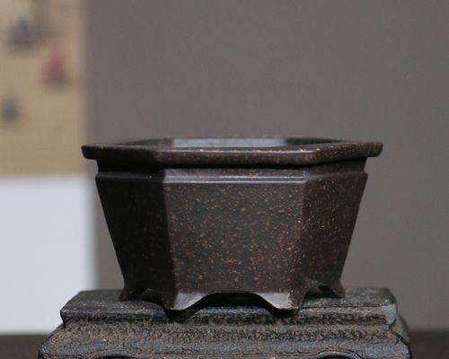 40公分加厚六角花盆的优势是什么？如何选择合适的加厚六角花盆？
