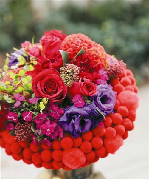 18岁生日送什么花最合适？不同花语代表什么含义？
