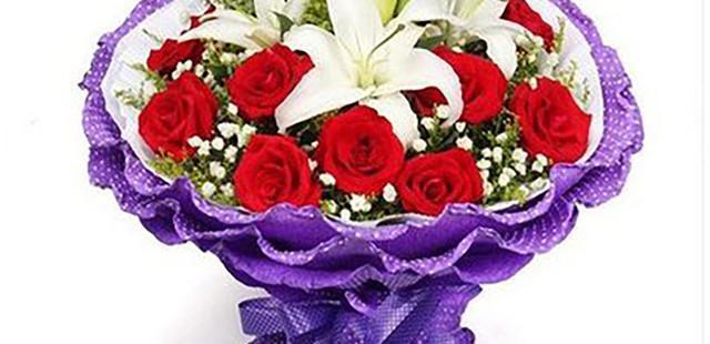 10朵玫瑰花代表什么意思？花语含义及送花常见问题解答