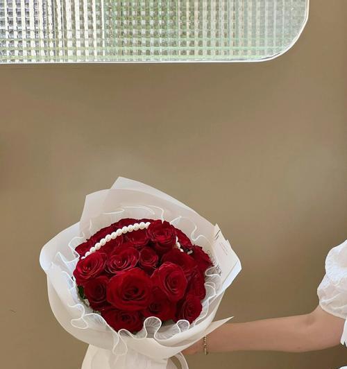 如何正确养护很小束的玫瑰花？