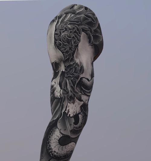 蛇的花臂寓意是什么？纹身蛇的花臂有何含义？